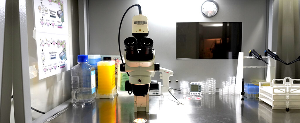 Equipped Examination Room at Nova IVF Fertility Clinic in Baner